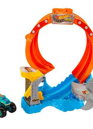 Игровой набор hot wheels monster trucks монстро-атака акулы (jfr08)