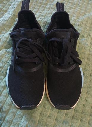 Кросівки унісекс adidas чорні тканинні розмір 40