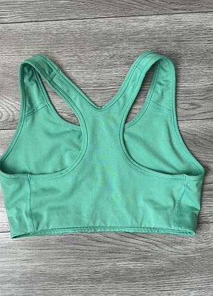 Спортивний топ nike 6