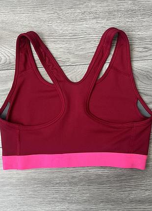 Спортивний топ nike 4