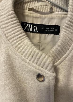 Куртка жіноча zara бомбер бежева 2