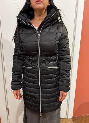 Жіночий пуховик guess чорний зимовий xs