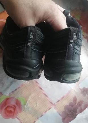 Підліткові кросівки nike air 5