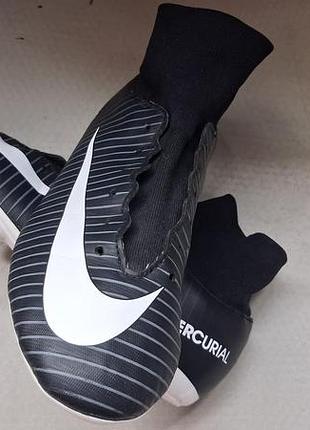 Бутси чоловічі nike чорні 38 розмір