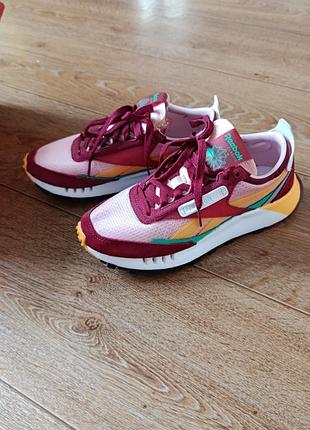 Кросівки reebok cl legacy жіночі яскраві літні