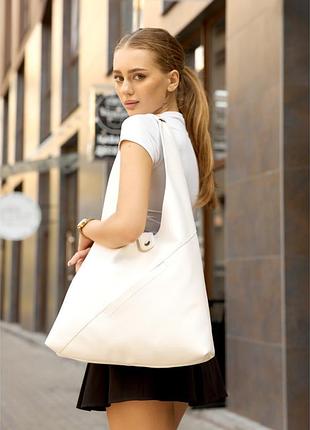 Женская сумка sambag hobo белая из экокожи среднего размера со съемным кошельком