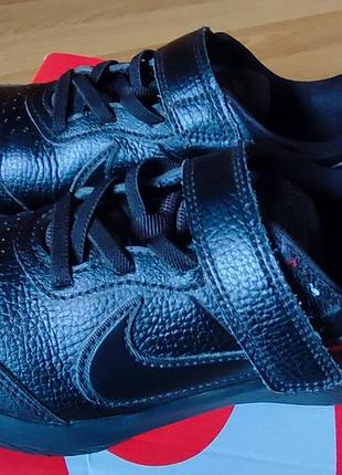 Кросівки   nike чорні 31,5 розмір. натуральна шкіра.