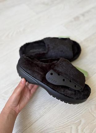 Теплющі шльопанці оригінал crocs w7 рр.38