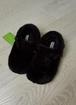 Теплющі тапки оригінал crocs m5w7 рр.37 - 37.5