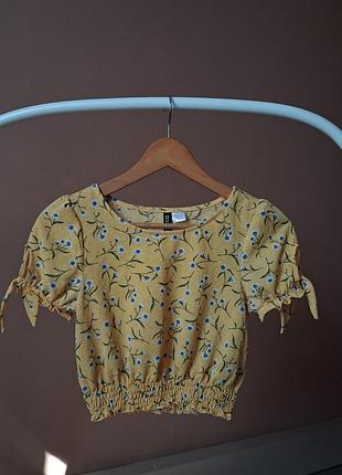Топ блузка женская желтая с цветочным принтом xs h&amp;m