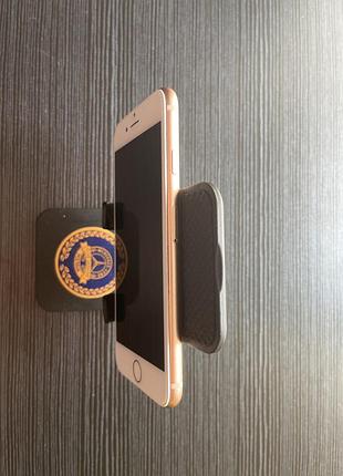 Iphone 8 gold 64 gb 6