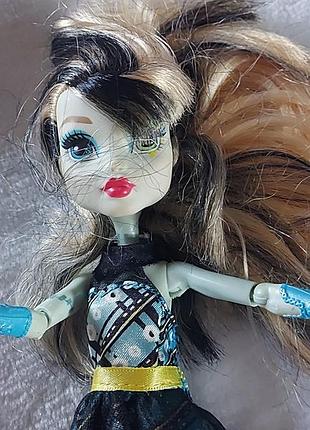 Френкі штейн monster high 4