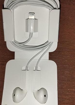Навушники apple earpods lightning 2