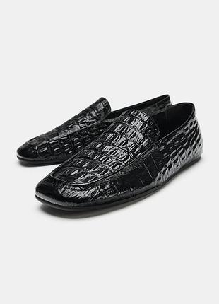 Кожаные лоферы из фактурной кожи limited edition