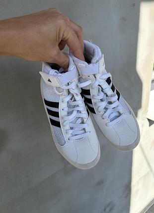 Борцовки adidas білі 33 розмір