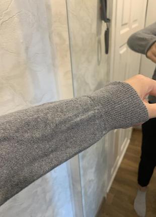 Свитер серый 4
