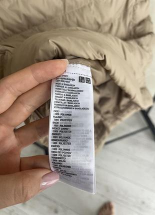 Жилетка uniqlo бежева pufftech compact vest 5
