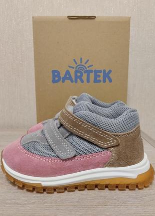 Кросівки для дітей bartek ортопедичні.