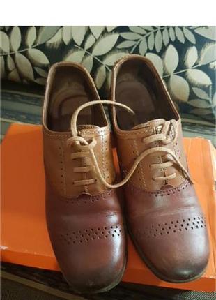 Жіночі шкіряні туфлі kickers, 38 розмір 7