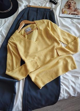 Лимонно-желтый тонкий джемпер с v-вырезом esprit s-m