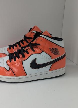 Кросівки nike air jordan 1 mid se turf orange