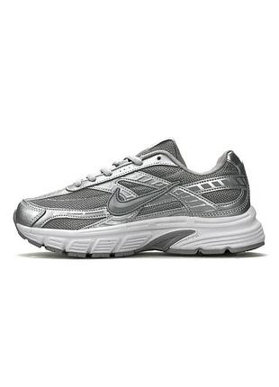 Кросівки жіночі nike initiator silver white