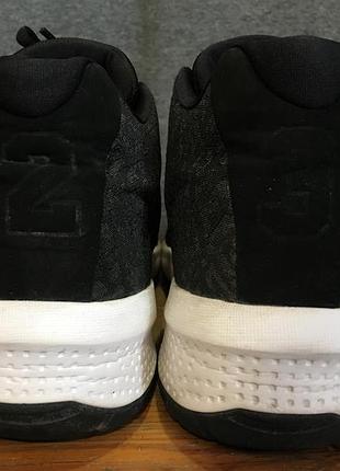 Кросівки jordan b. fly 5
