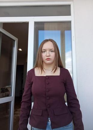 Жіночий піджак бордовий