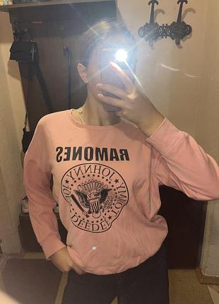 Світшот жіночий ramones рожевий з принтом