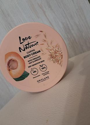 Крем для тіла oriflame love nature caring body cream з органічним вівсом та абрикосом для сухої чутливої шкіри