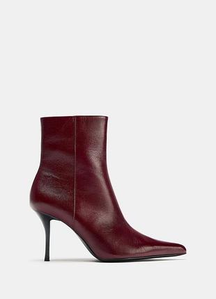 Кожаные ботинки на высоком каблуке zara 3