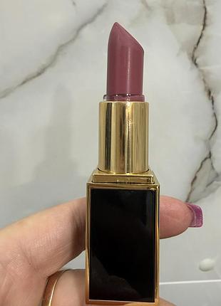 Помада tom ford  lip color matte 04 pussycat/ оригинал.