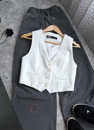 Білий костюмний жилет zara розмір s