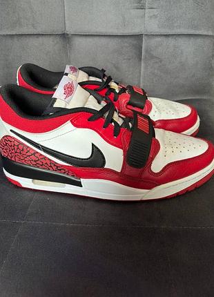 Кросівки jordan nike  legace 312