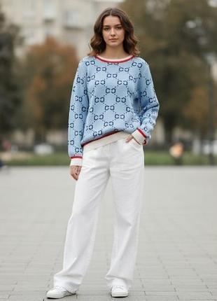 Стильный голубой джемпер finery с монограммным узором.