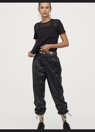 Жіночі спортивні штани h&m sport нейлонові чорні розмір s