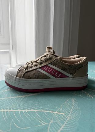 Продам кросівки guess 5