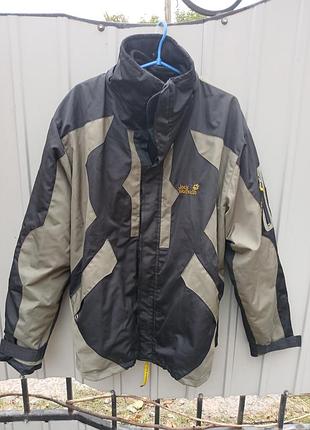 Мужская добавконная куртка,jack wolfskin.