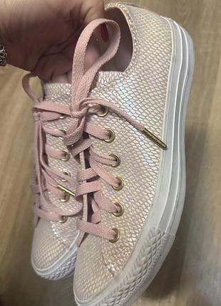Оригінальні шкіряні кеди converse 9