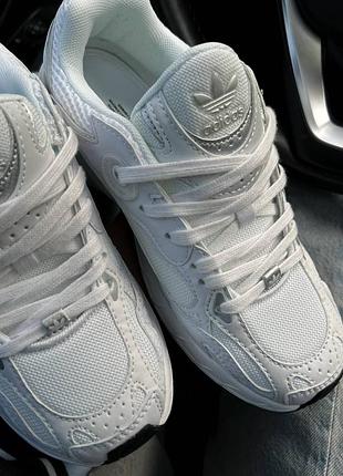 Adidas astir premium 5