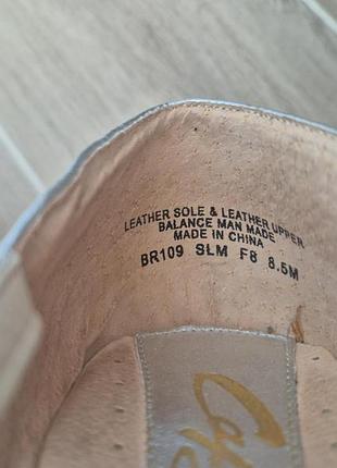Танцювальні туфлі capezio 8.5m  39. 3