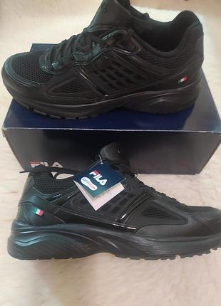 Кроссовки fila оригинал новые в коробке