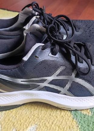 Кросівки жіночі asics чорні, розмір 38