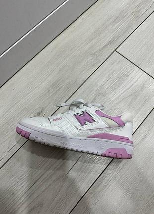 Кросівки жіночі new balance 550