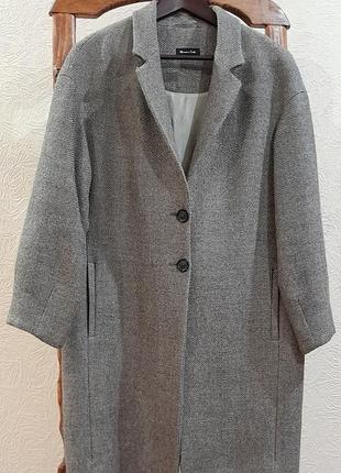 Пальто massimo dutti