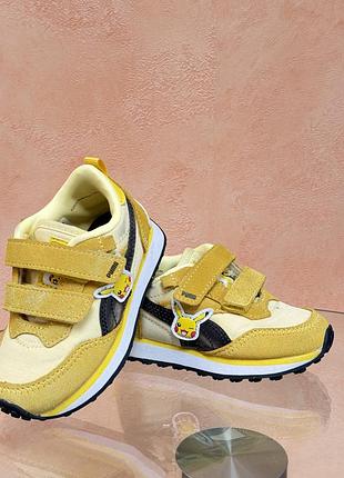 Кросівки  puma pikachu жовті 22 розмір, us 6c