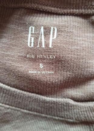 Лонгслив от gap 4