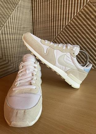 Кросівки nike internationalist р 40,5 устілка 26 см.
