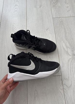 Кросівки nike time hustle 37 розмір 4