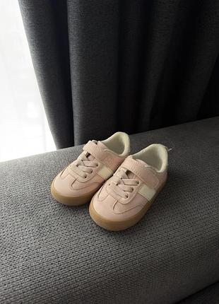 Кеди для дівчаток h&m рожеві